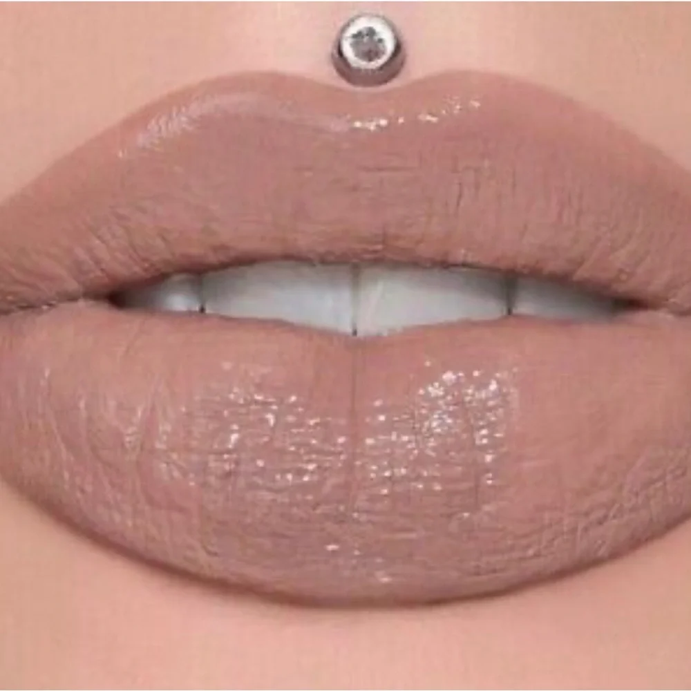 Jeffree Star Celebrity Skin Supreme Gloss. NIB